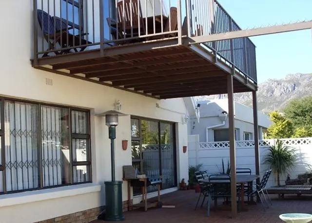 Mountain Bay Self Catering Apartments Gordons Bay