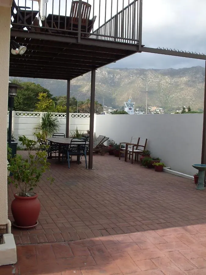 Mountain Bay Self Catering Apartments Gordonʼs Bay